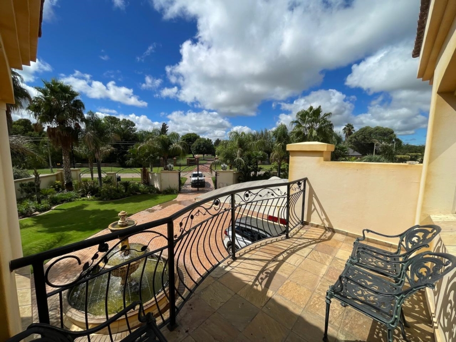 5 Bedroom Property for Sale in Christiana North West